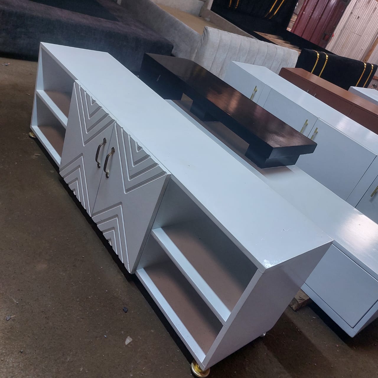 tv stand