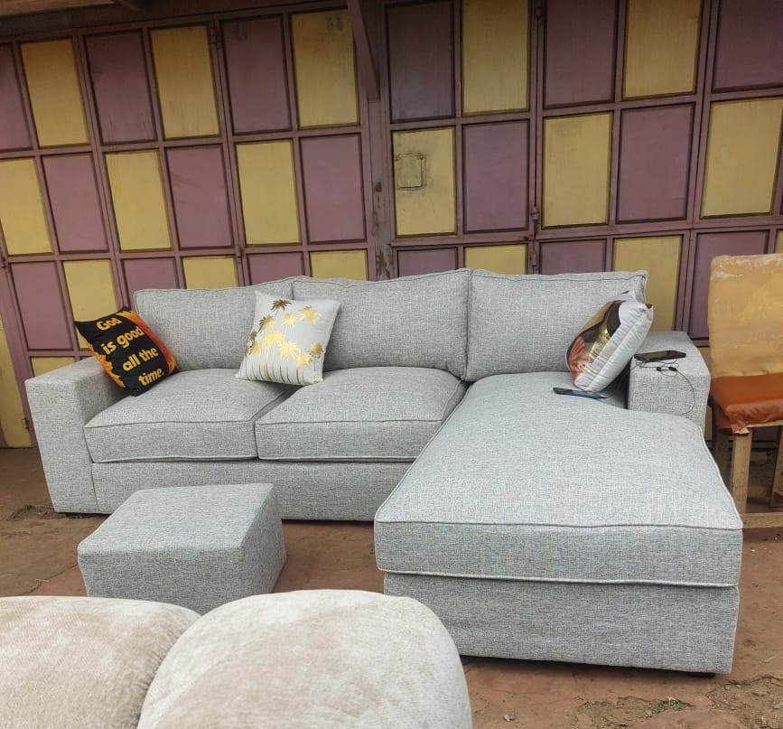 modern l seat