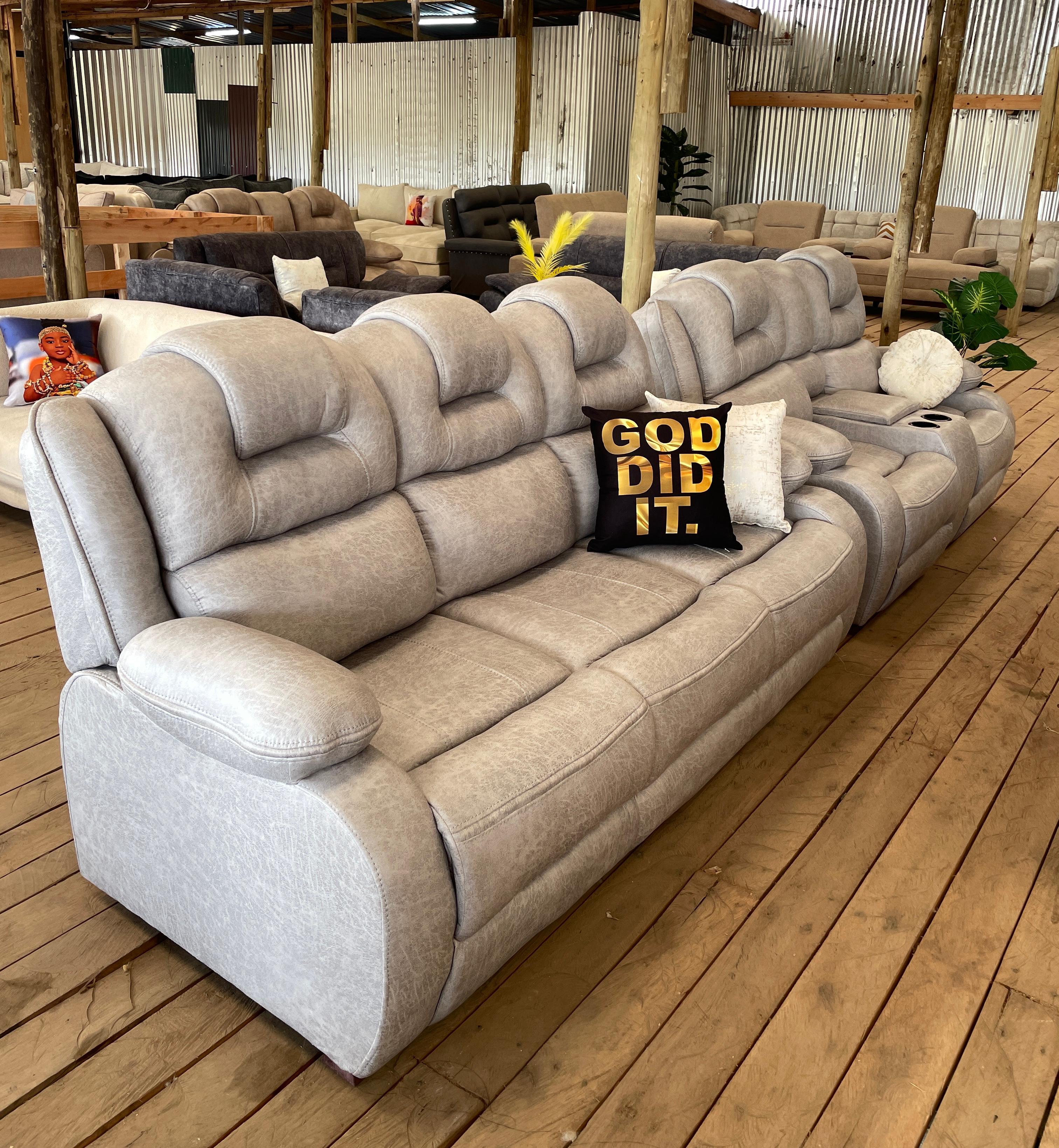 Luxury recliner Sofa
